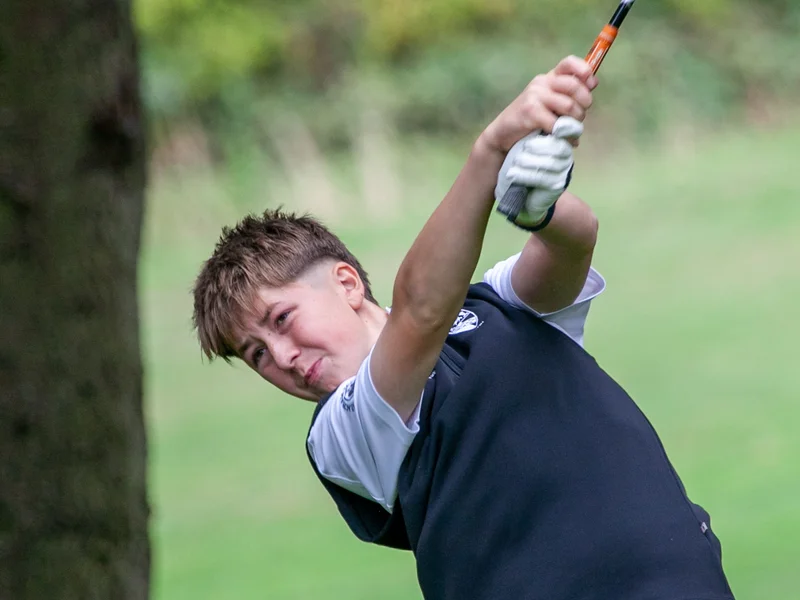 Henry Saddleton played some fine golf to win both of his matches at the South East Group Under-16s final.